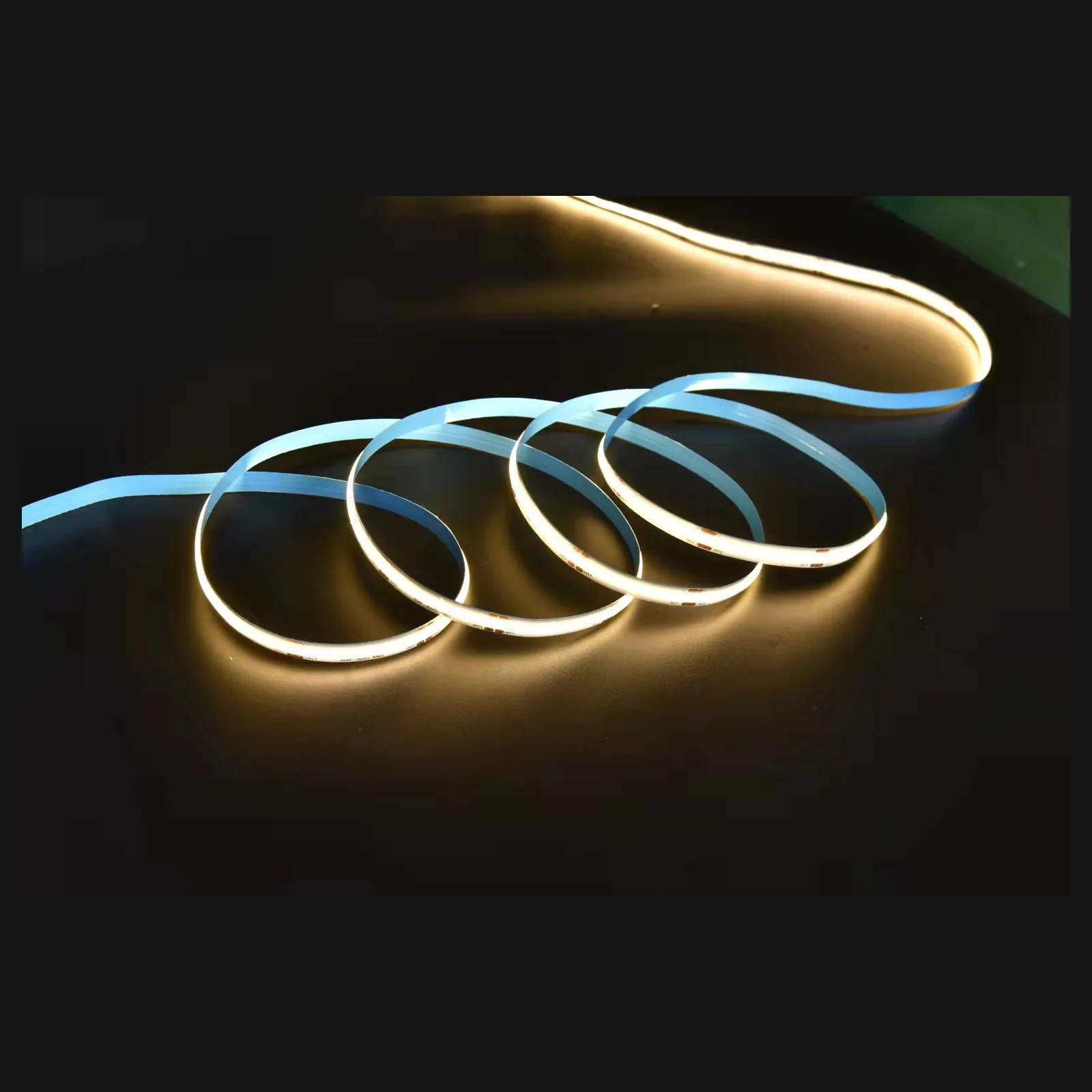 تفصيل لشريط COB LED بقيم 24V و8mm