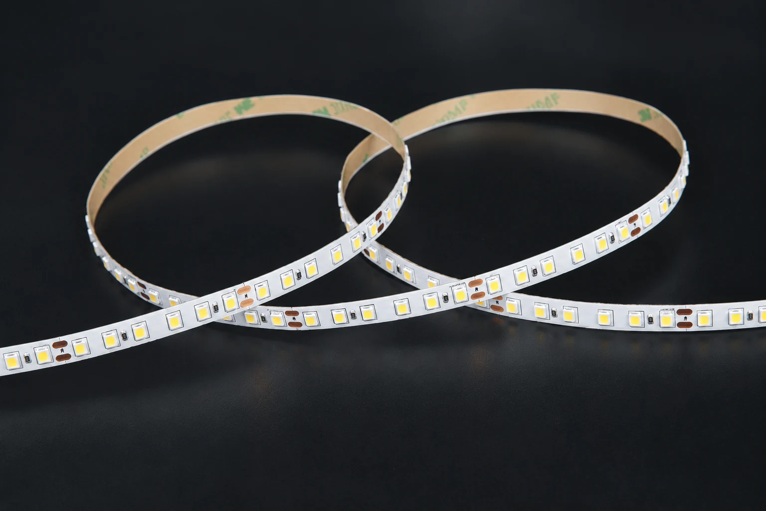 24V 8mm PI LED strip arranged in loops