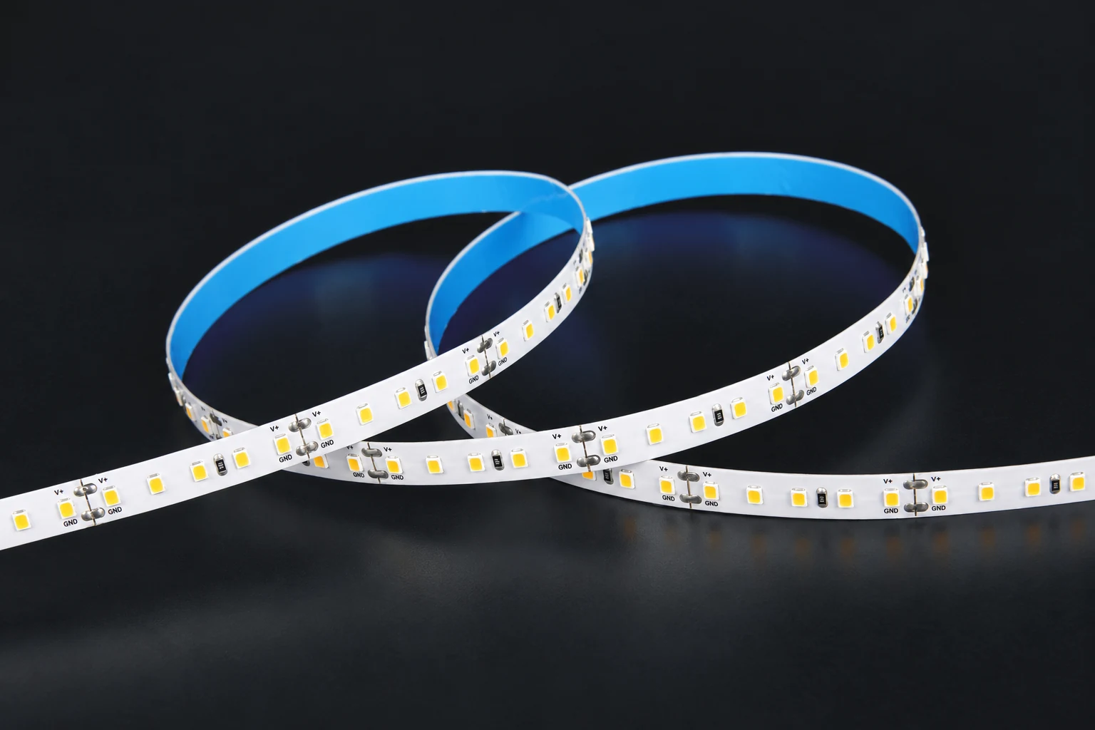 24V 10mm LED strip arranged in loops